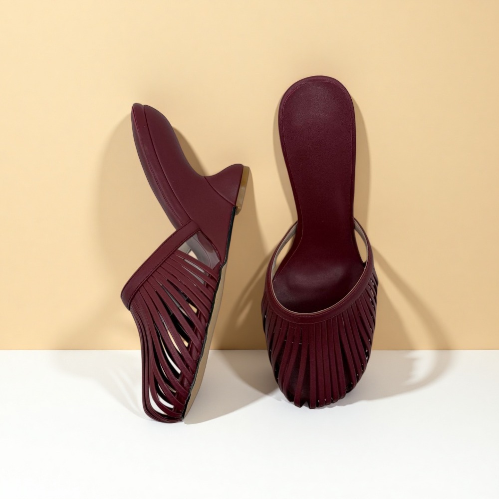 2026년 여름 여성용 메탈릭 스트랩 컷아웃 웨지힐 뮬 - Wide Fit Heels 리뷰 및 가격