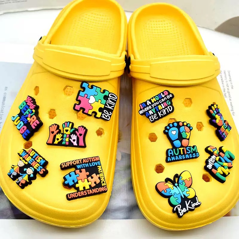16-100pcs Be Kind 자폐증 신발 버클 샌들 - Women Shoes Kinds 리뷰 및 가격